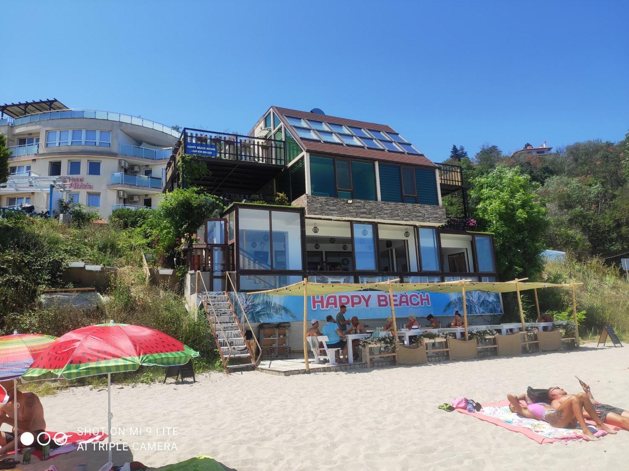Hemingway Rooms In Happy Beach Варна Экстерьер фото